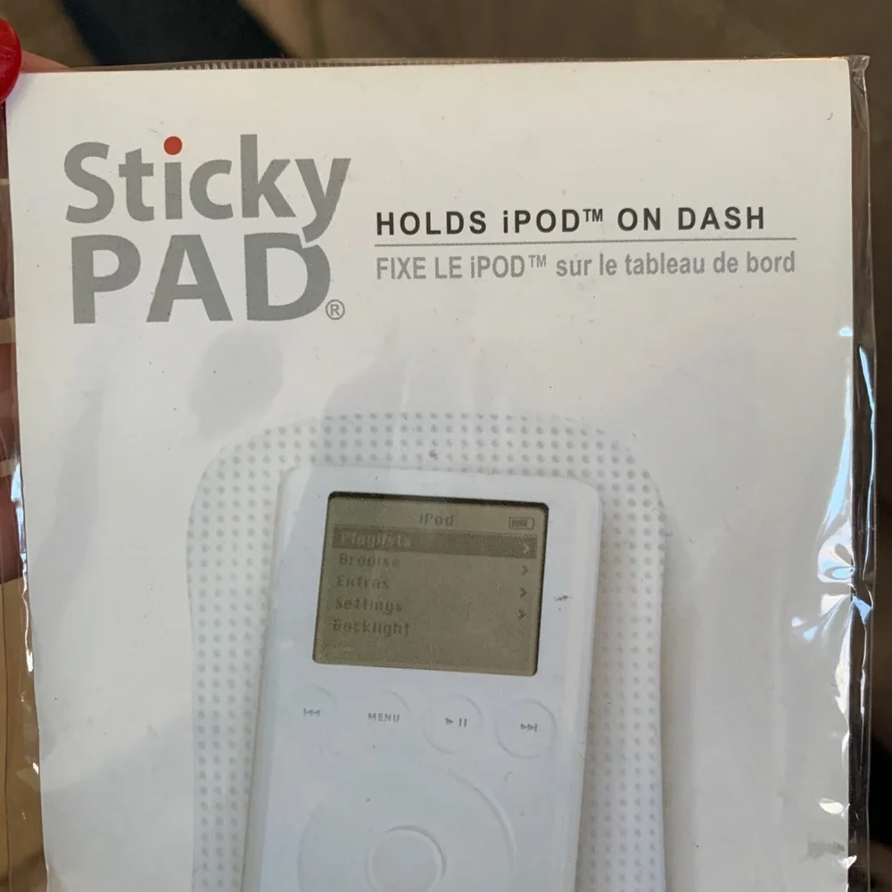Car Mount/Holder iGrip Sticky Pad for iPod on Dash